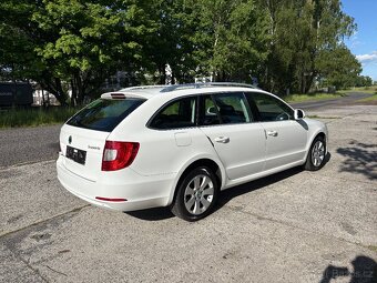 ŠKODA SUPERB 2 COMBI 2.0TDI XENONY TOP STAV - 6