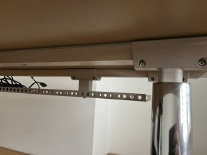 Kvalitní psací stůl + židle - 6