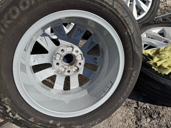 Prodám Alu kola VW Clayton 5x120 R16 7E0601025N - 6
