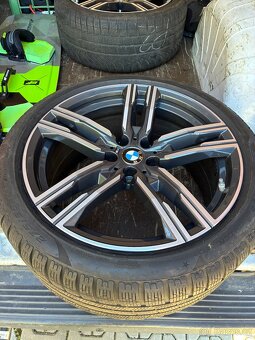 Originální zimní sada BMW 8 STYLING M727 v rozměrech 8x19 ET - 6
