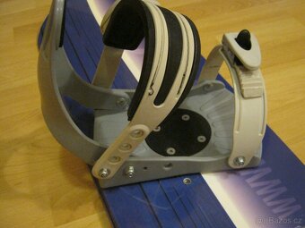 Snowboard junior,délka 126 cm +vázání . - 6