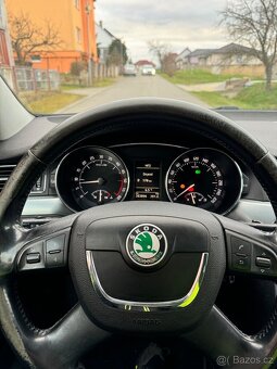 Škoda Superb II 2.0 TDI ČTĚTE INZERÁT DO KONCE - 6