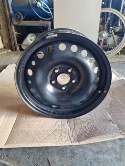 Prodám disky na Hyundai Tucson - 6