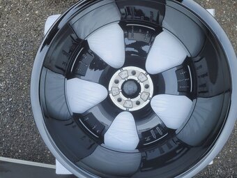 Alu disky Volkswagen ID Buzz R20 Stockton black - 6