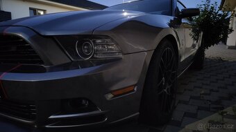 Predám Ford Mustang 2014 Premium výbava - 6