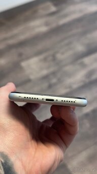 iPhone XR 128Gb - 6