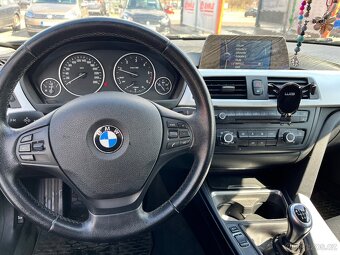 Prodám černé BMW 318d , 105 kw, manuál, kombi - 6