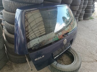 Páté dveře vw golf IV Variant - 6