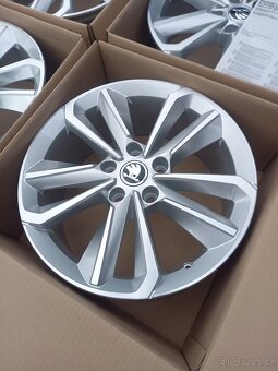 Škoda Octavia IV(RS)- 17 NOVÉ orig.alu disky 6.5Jx17,5x112 - 6