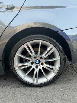 BMW E90 325i - 6