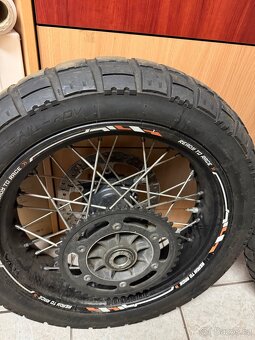 Kola KTM ADVENTURE 790R, 890R - 6