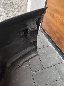 Přední nárazník USA VW Golf mk3 - 6