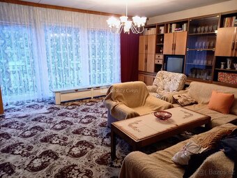 Nabízíme prodej rodinného domu se zahradou ve Vsetíně. - 6