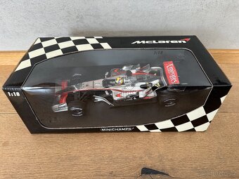 MODEL MCLAREN MP4/21 MINICHAMPS 1:18 LIMIT 1104 KS - 6