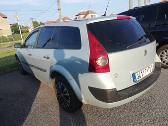 RENAULT MEGANE COMBI - 6