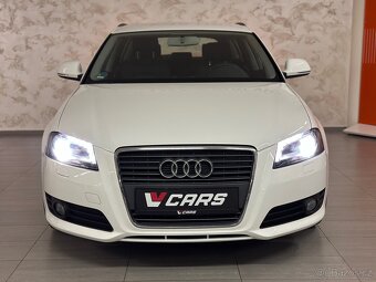 Audi A3 Sportback 1.4 TFSI Xenon / Sport / výhřev / STK - 6
