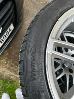 Komplet zimní pneu + origo kola AUDI - 6