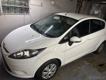 Ford Fiesta 5 dveř 1.25 benzín,2010,Klimatronic, 2 sady kol - 6