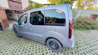 Peugeot Partner 7 59 700 Km 1.6 HDI 73 Kw - 6