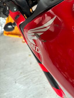 Honda CBR 125R (2004) - 6