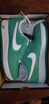 Nike Air Force 1 '07 Lv8 - 6