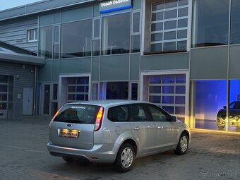 Focus Kombi 1,6 Duratec 16V 100k  Servis FORD - 6