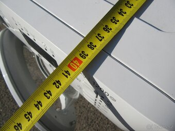 Nabízím pračku Indesit. přední plnění na 6 kg prádla. Plně f - 6
