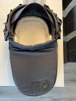 Cybex Priam Lux Flowers Grey - Dark Grey - 6
