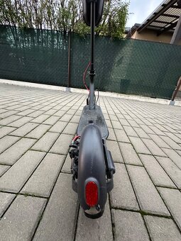 Elektrokoloběžka Xiaomi scooter pro - 6