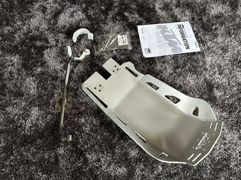 Ktm ADV 1X90 kryt motora powerparts - 6