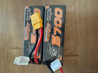 Traxxas maxx 1:8 - 6