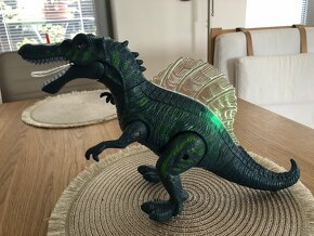 Dinosaurus svítící a řvoucí - 6