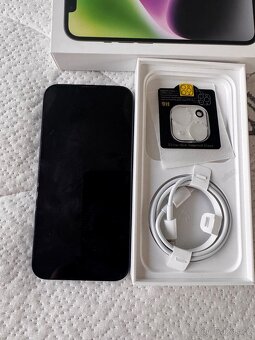 Prodám iPhone 14 128 GB modročerný Top stav - 6