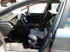 Peugeot 307 SW - EZWD - 9HX - náhradní díly - 6