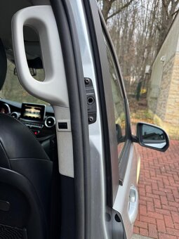Mercedes Benz V-class V 250L (DPH) - 6