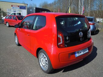 VW UP 1.0i 44kw(60hp) r.v.5/2013 - 6