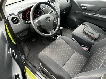 Daihatsu Cuore 1.0i automat, r.2010, klima, STK - 6