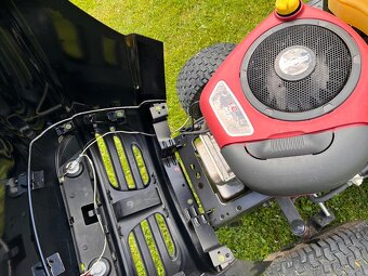 Zahradní traktor k sečení - 6