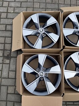 ORIGINÁL Alu Škoda NIVALIS R17, 5x112 - ZÁNOVNÍ - 6