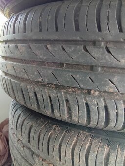 Prodám 5x112mm, obuté plechové kola s letníma pneu 195 65 15 - 6
