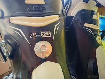 Zánovní dívčí lyžařské boty Nordica Speed Machine 90WRX 23,5 - 6