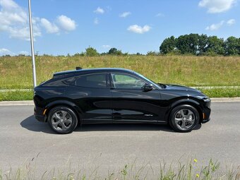 Ford Mustang Mach-E 98kWh RWD Premium - 6