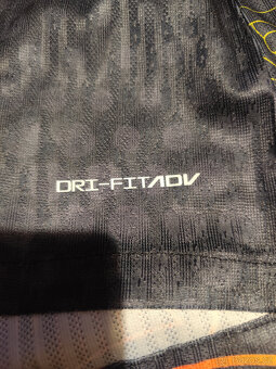 Dres Fc Barcelona Hráčsky Unikátny Farebný Nový s visačkami - 6