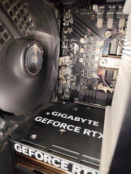 HERNÍ PC - i5-13600KF / RTX 4070 / 32GB DDR5 / 2TB - 6