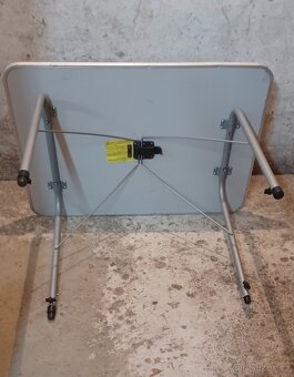 Kempingový stůl - 6