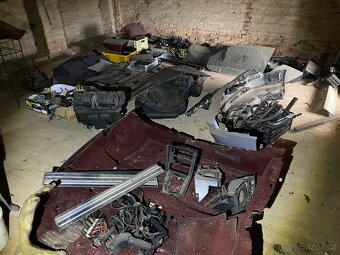 BMW 850 Ci e31 1992 - 6