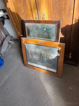 Obrazy, zrcadlo, stolek - 6