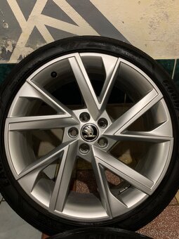Alu kola Škoda SCALA R18 5X100 LETNÍ PNEU 205/45 R18 VEGA - 6