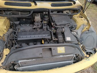 Veškeré náhradní díly Mini Cooper R50 9/2005 liquid yellow - 6