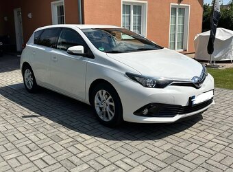 Toyota Auris 1,6 97 kw Trend paket Nájezd 46444KM - 6